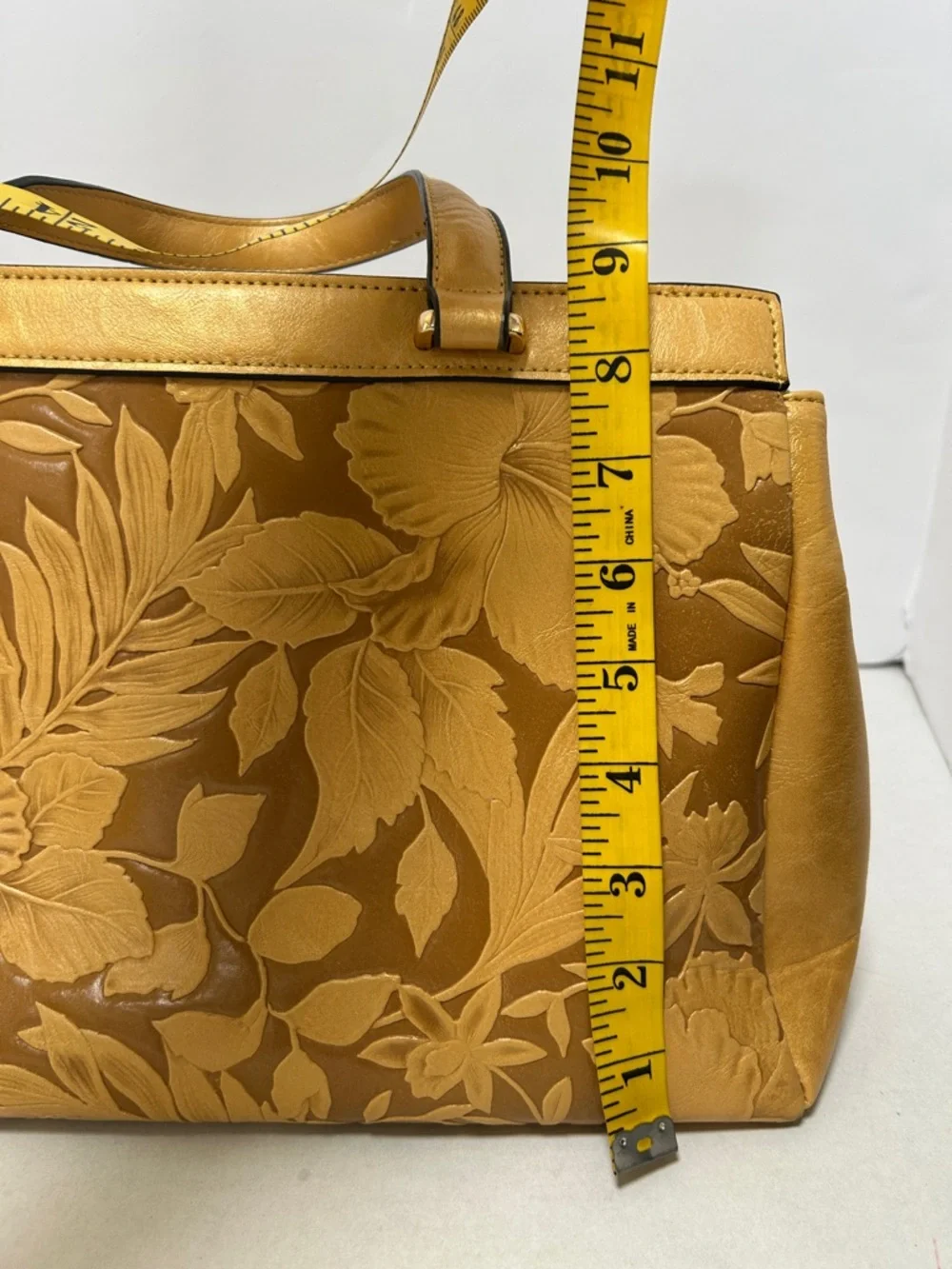 Mellow World stylish yellow